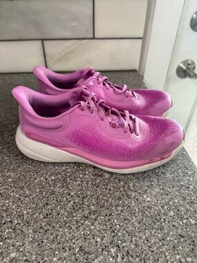 lululemon athletica Pink Gradient Running Shoes
